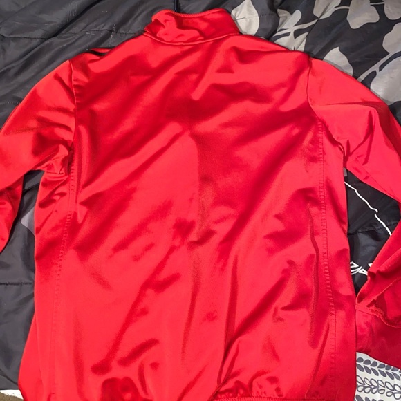 Adidas Jacket size L - Picture 3 of 5
